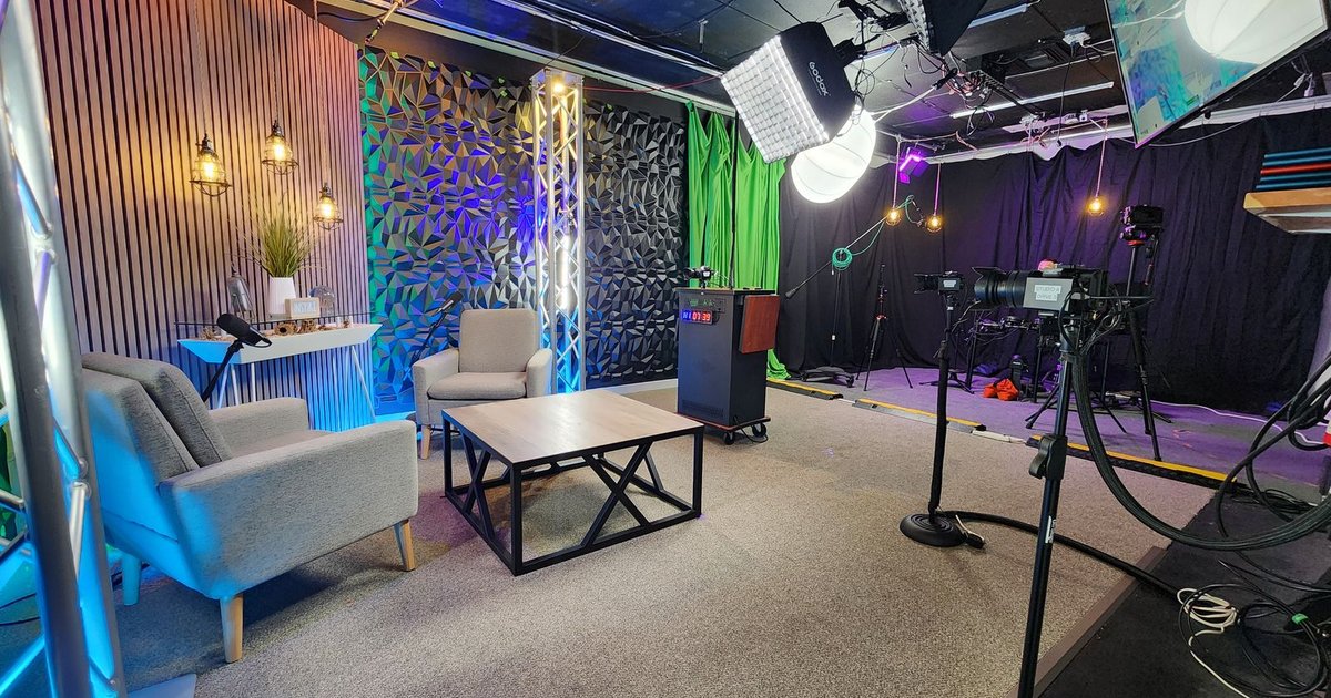 San Diego Podcast Studios Logo